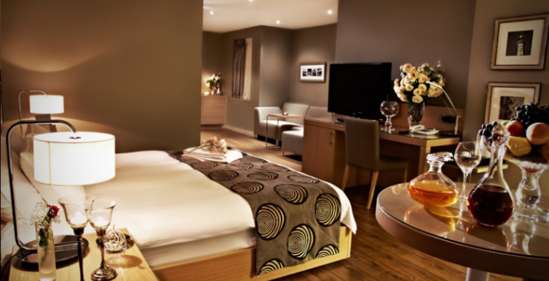 Seyhan Hotel